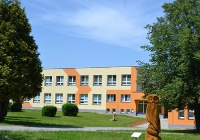 Základní škola a Mateřská škola Třemešná