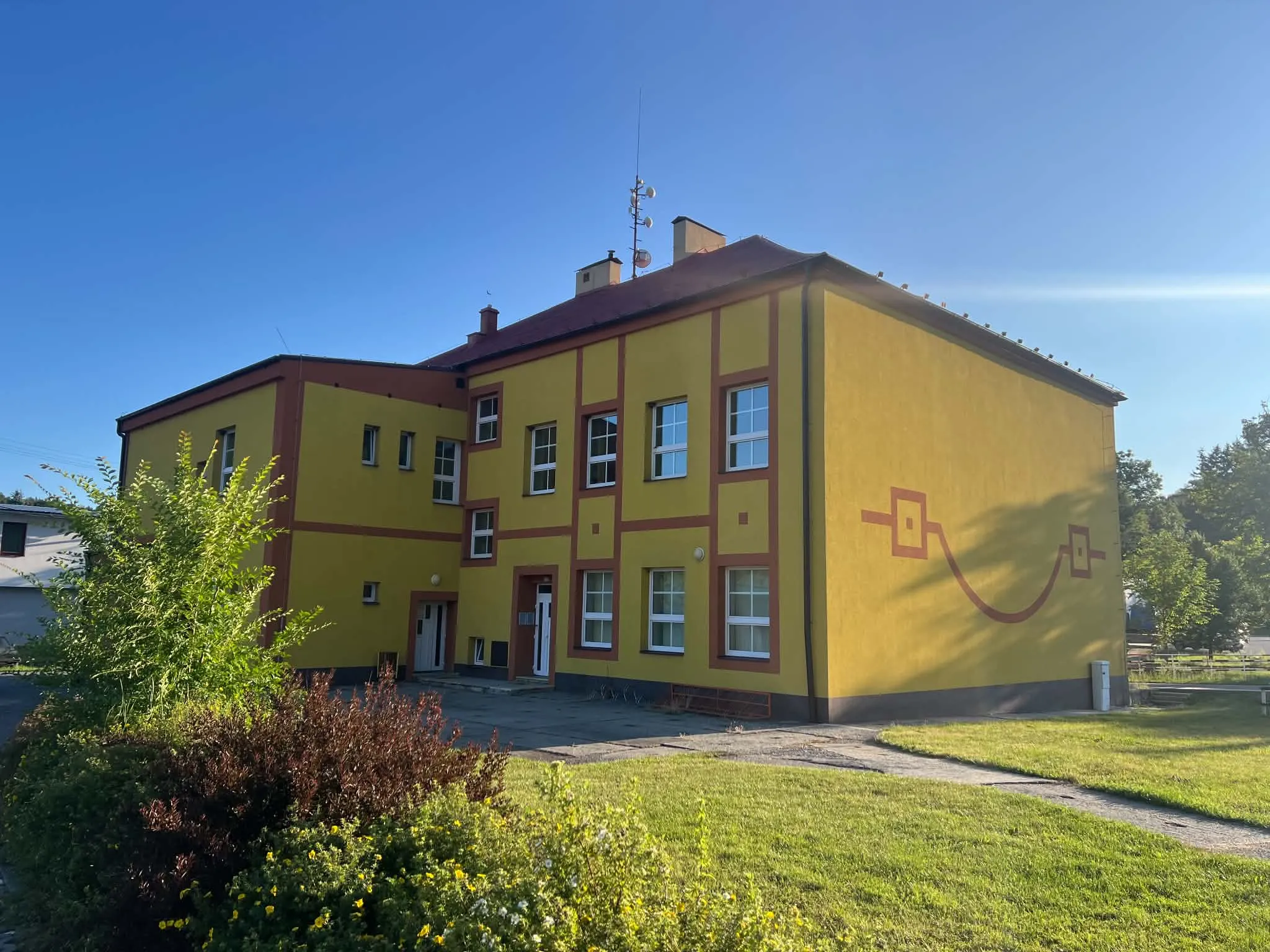 škola